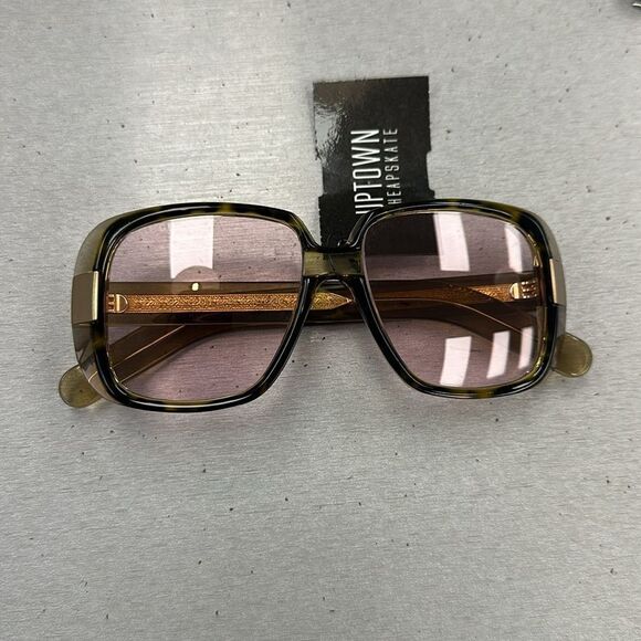 Gucci Tortoiseshell Oversized Cruise Square Sunglasses - Picture 4 of 8